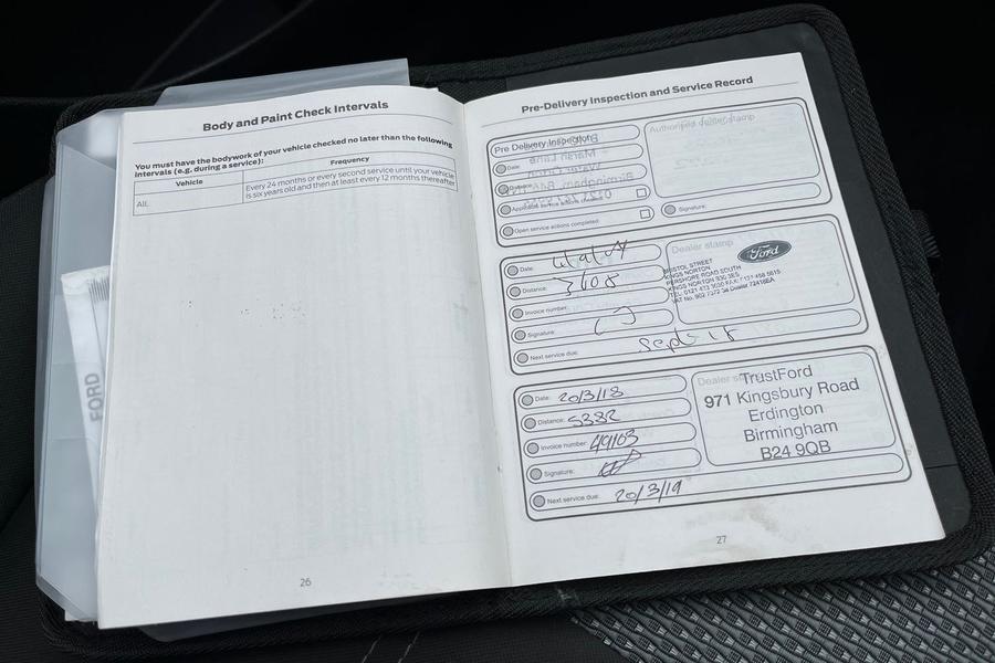 Ford EcoSport Photo autoimg-6ab1c8c7ed8aadbd3873296ec92b79f187ba212d.jpg