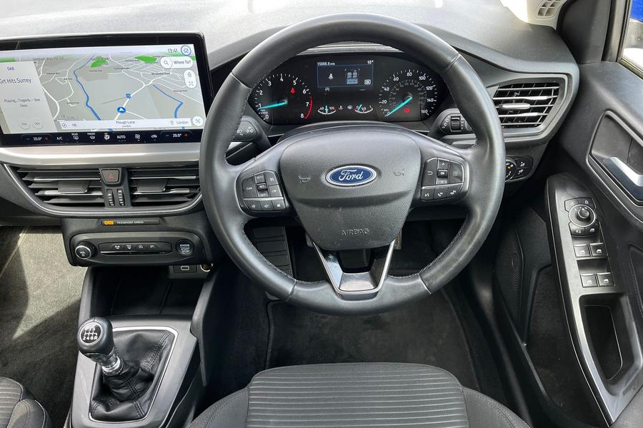 Ford FOCUS Photo autoimg-6ab329258725bb0fca46f6c9558a115477c79430.jpg