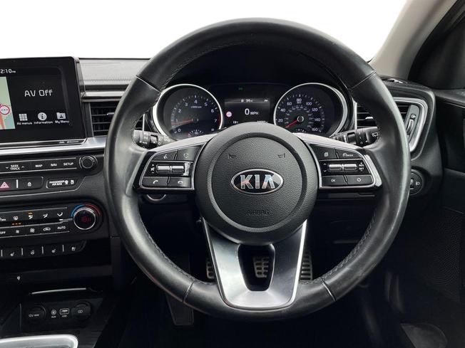 KIA Ceed Photo 11