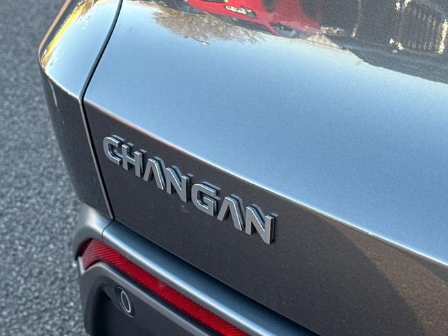Changan Deepal S07 Photo 23