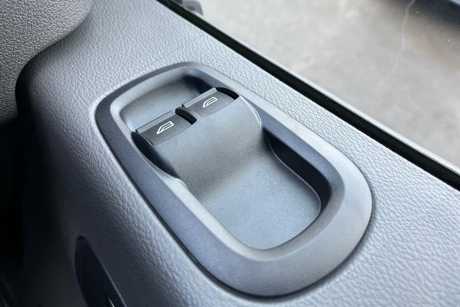 Used Ford E-TRANSIT 21