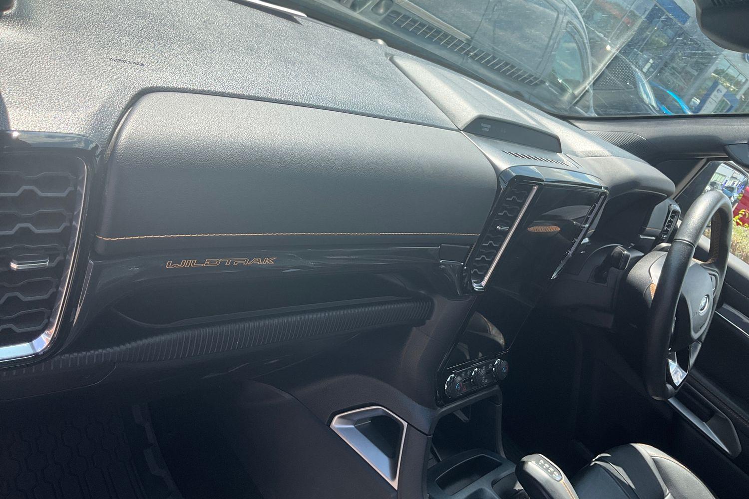 Ford RANGER Photo 16