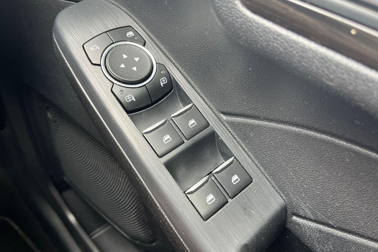 Ford KUGA Photo 15