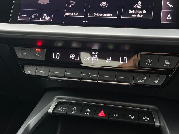 Audi A3 Photo autoimg-6ac40745b440a5c98a22bdcf4e930ca7f5a86e2e.jpg