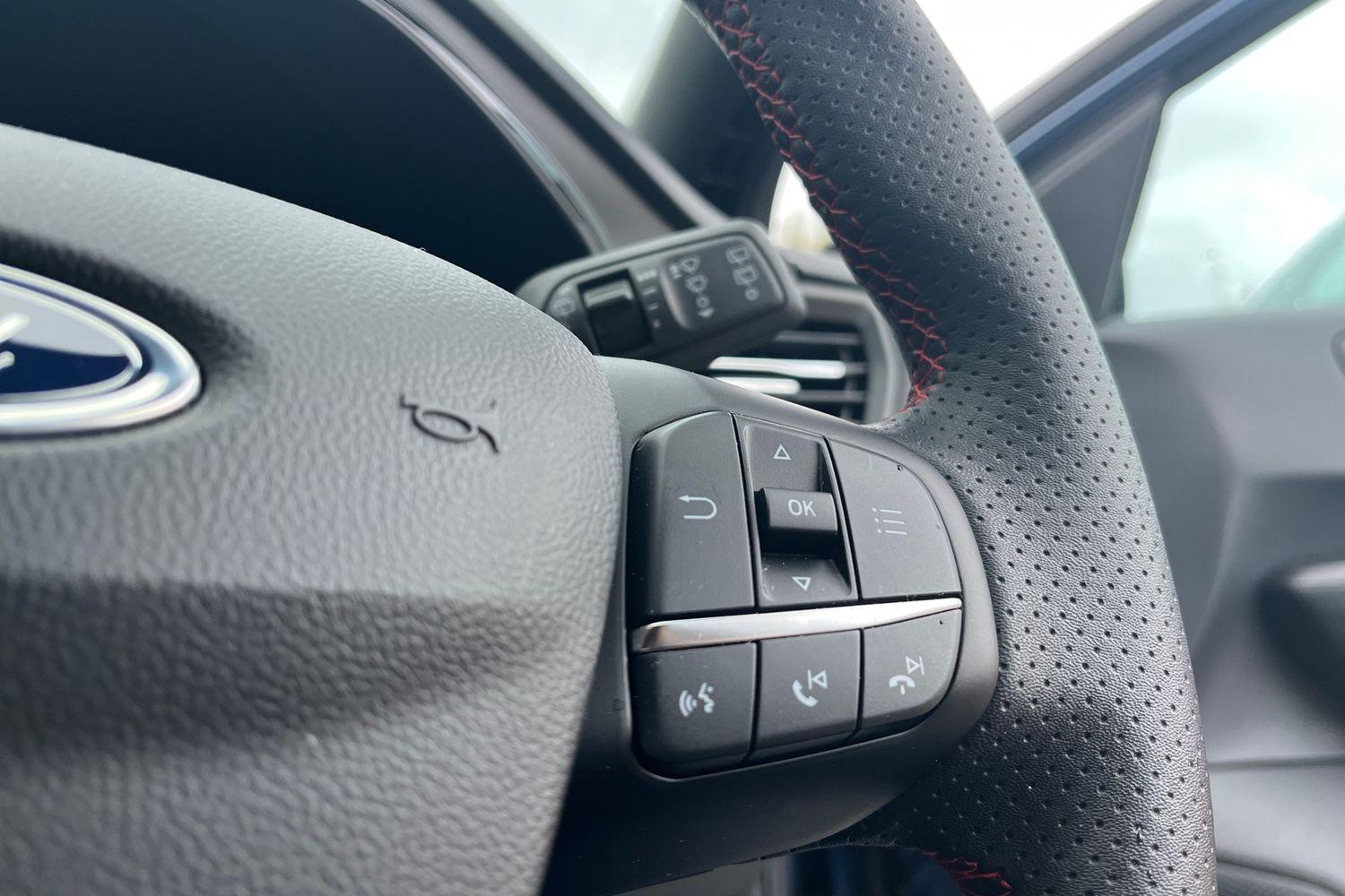 Ford FOCUS Photo 26