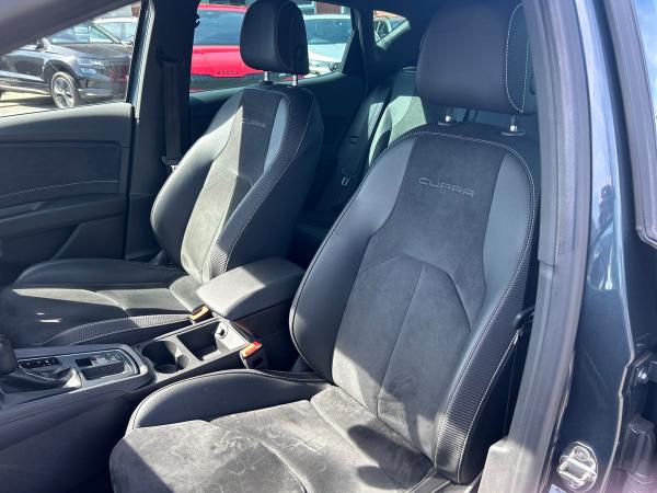 SEAT Leon Photo autoimg-6ac5aaee44e9b169d78d14168e008aa51b217077.jpg