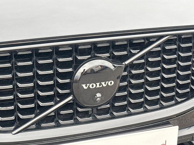 VOLVO XC60 Photo 21