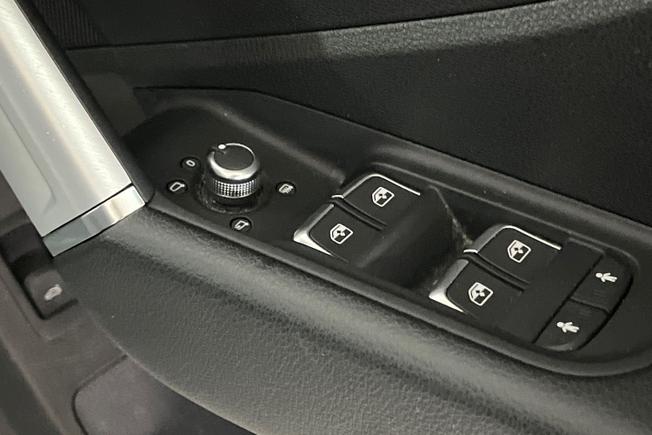 Audi Q2 Photo 27