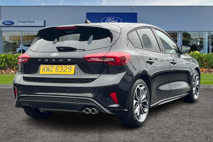 Ford Focus Photo autoimg-6acae0933da4b154280a94136486ea223f6b8b83.jpg