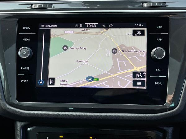 Volkswagen Tiguan Photo autoimg-6acf4e743128e74ed695efe702232c2fc057e776.jpg