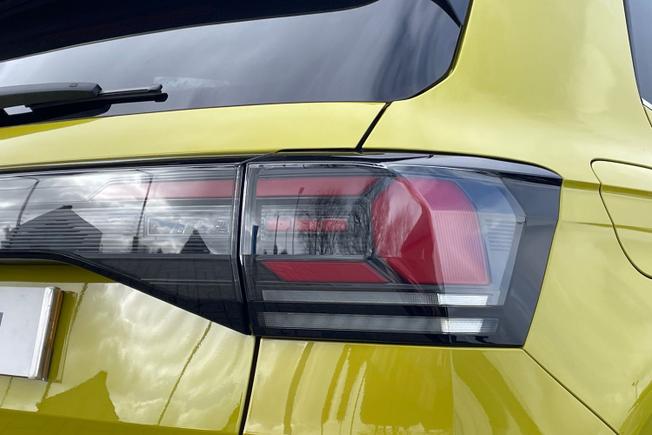 VOLKSWAGEN T-Cross Photo 18