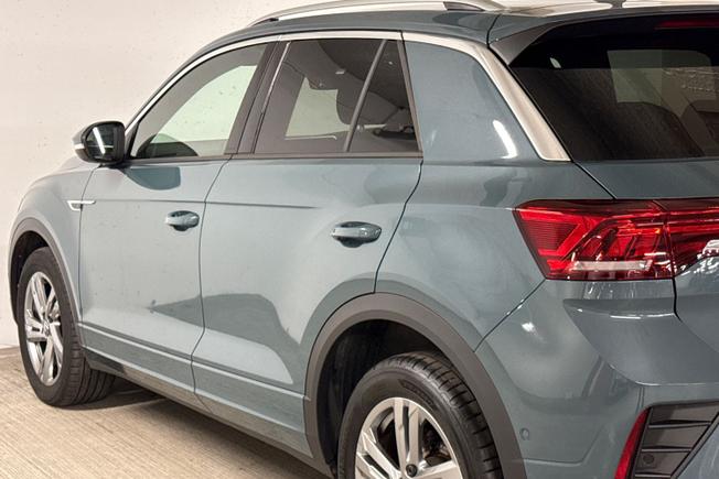 VOLKSWAGEN T-Roc Photo 26