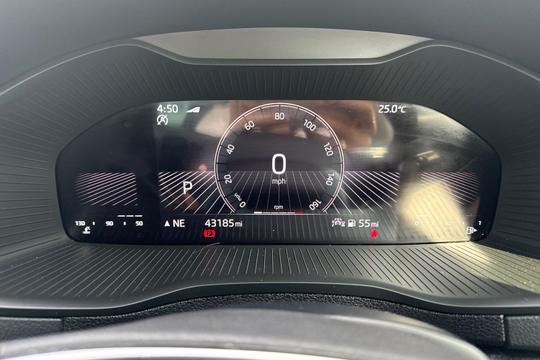 Skoda Karoq Photo autoimg-6ad1439ce1bba08b31be59581ba3a4717756ed31.jpg