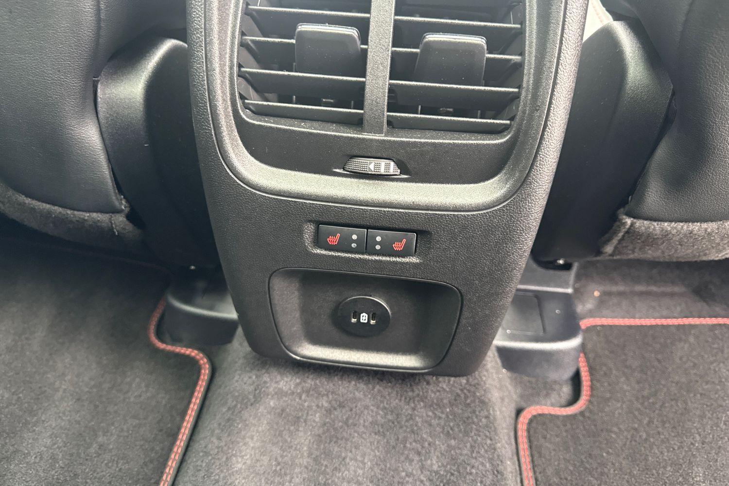 Ford KUGA Photo 37