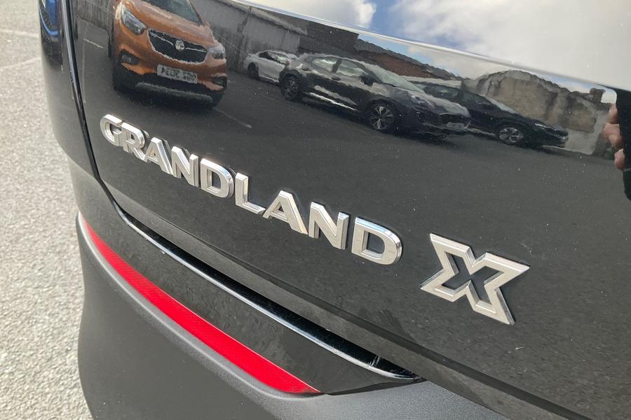 Vauxhall GRANDLAND X Photo autoimg-6ad4dbe5785482b055ecf3907694cb342b44715b.jpg