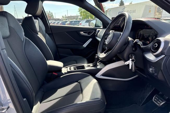 AUDI Q2 Photo 56