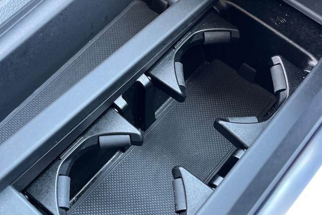 AUDI e-tron Photo 28