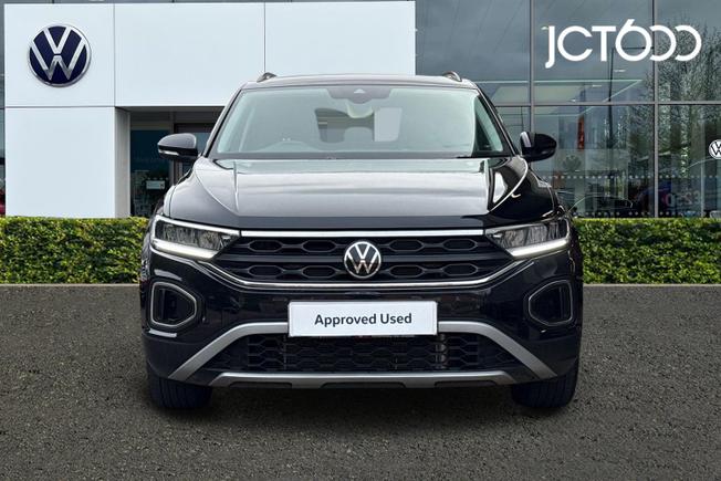 VOLKSWAGEN T-Roc Photo 8