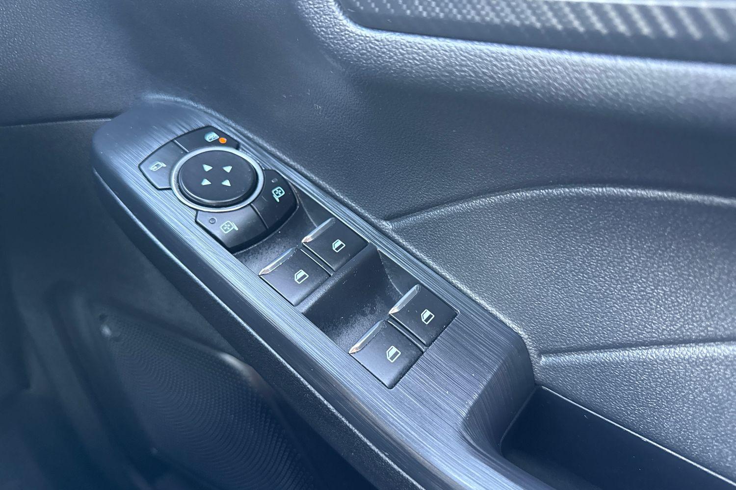 Ford KUGA Photo 15