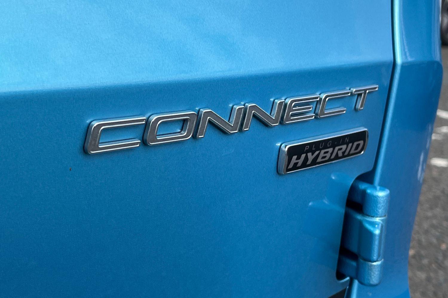 Ford TRANSIT CONNECT Photo 19