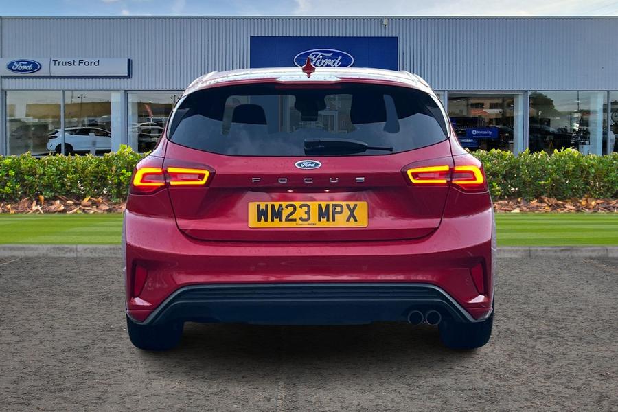 Ford FOCUS Photo autoimg-6ad9f82f1f1df6176b8595e51585321d67609740.jpg
