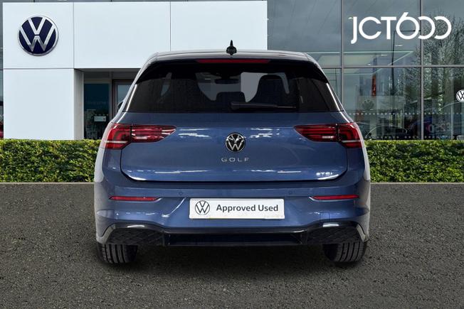 VOLKSWAGEN Golf Photo 7