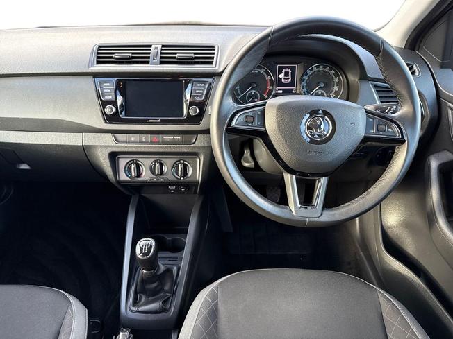 ŠKODA Fabia Photo 11