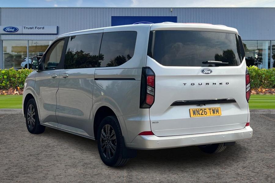 Ford TOURNEO CUSTOM Photo autoimg-6ae27339f9f0f53f1bfd4d2d12b44afd5bab75eb.jpg