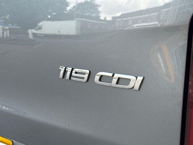 Mercedes-Benz Vito Photo 34