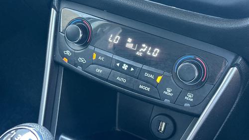 Suzuki SX4 Photo autoimg-6ae36596718e38bad7f919f8fdd6a1add536cb91.jpg