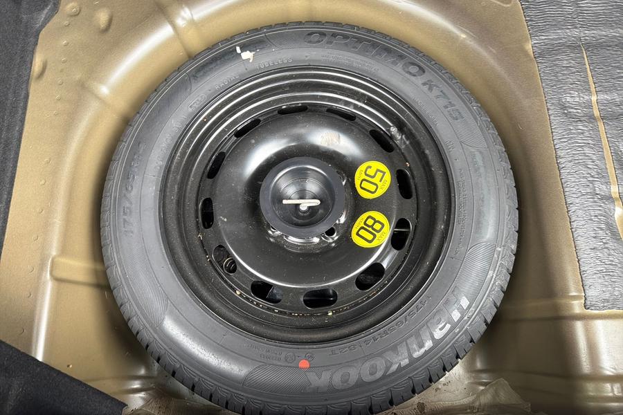 Ford FIESTA Photo autoimg-6ae5e964bfbaf713d82332390d250fc07840cf42.jpg