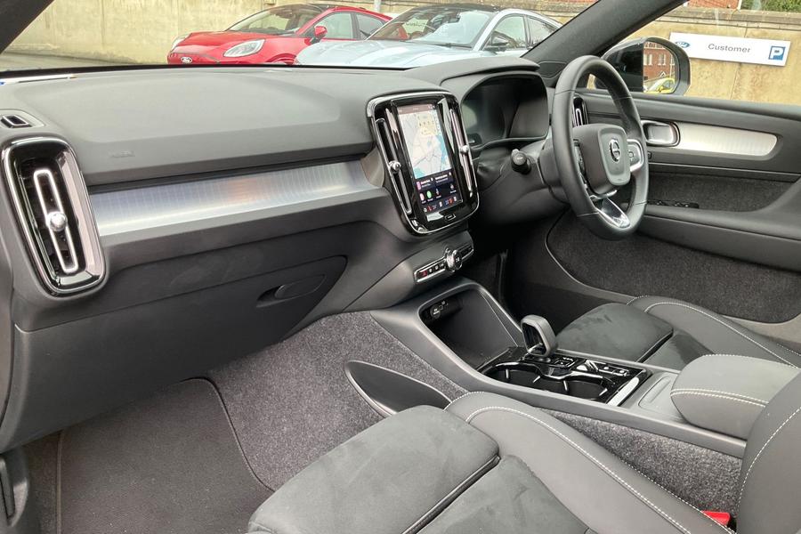 Volvo XC40 Photo autoimg-6ae5ef493f7d600668555cb081dbf65babec37cd.jpg