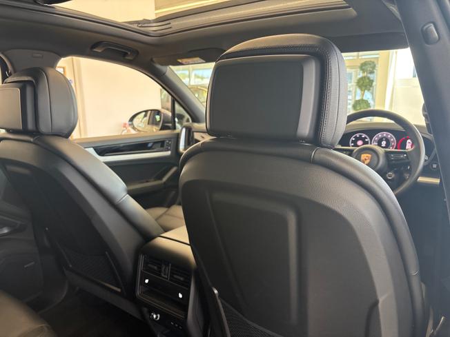 PORSCHE Cayenne Photo 45