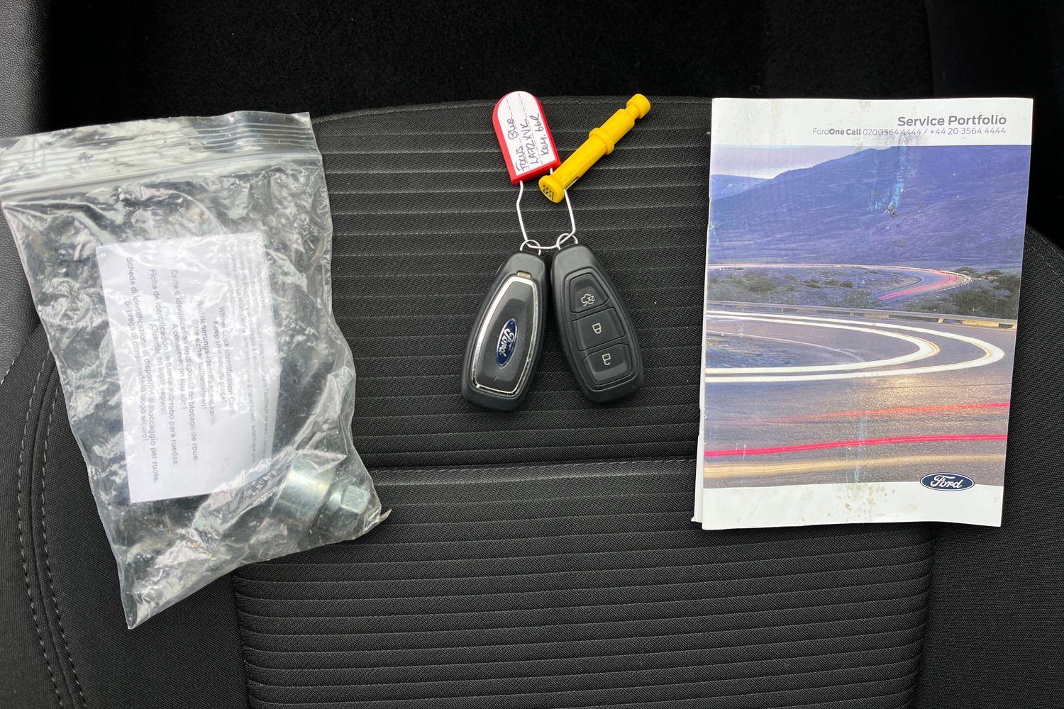 Ford Focus Photo 21