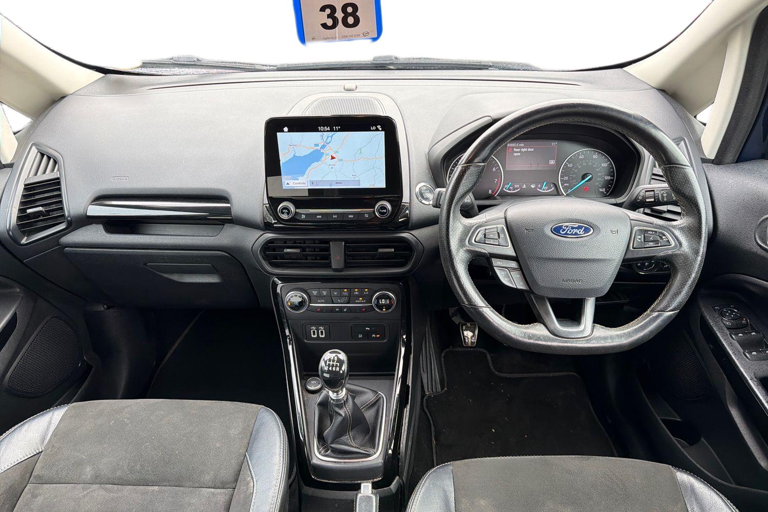 Ford ECOSPORT Photo 9