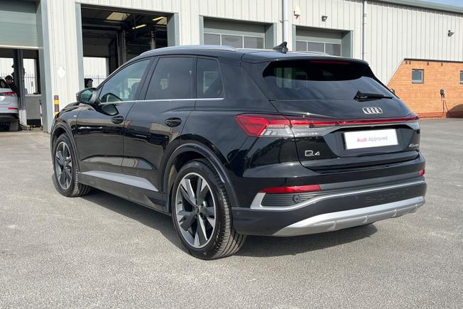 AUDI Q4 E-Tron Photo 25