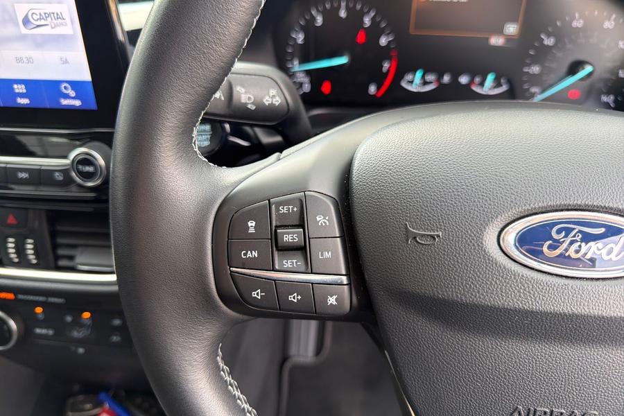 Ford FIESTA Photo autoimg-6aecf24e3a8f702fcc874e932ed33bee8072bfd2.jpg