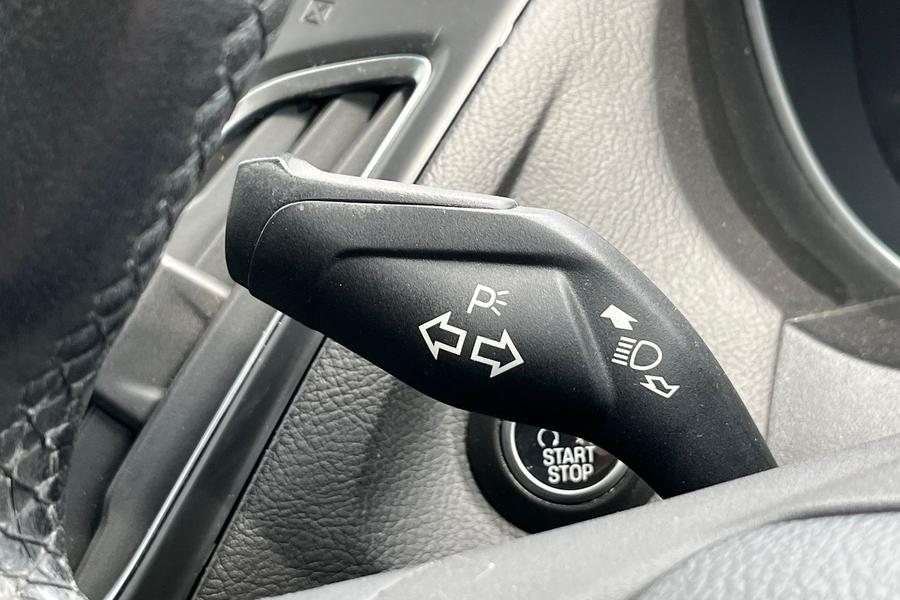 Ford FOCUS Photo autoimg-6aed5fd436149de449b1ce65a6cff88531363cee.jpg