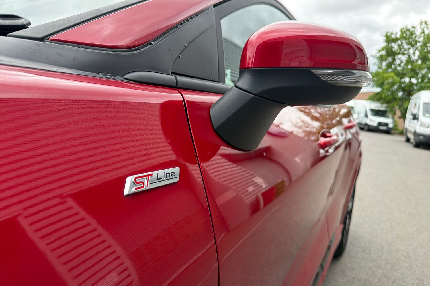 Ford PUMA Photo 25