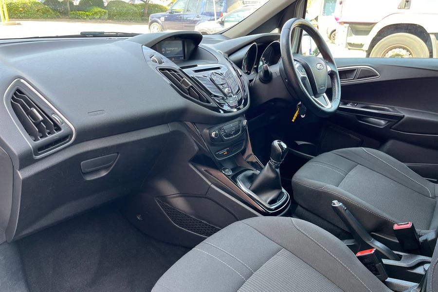 Ford B-MAX Photo autoimg-6afb5f52297e13f0823068597ecc3ee8e1c52686.jpg
