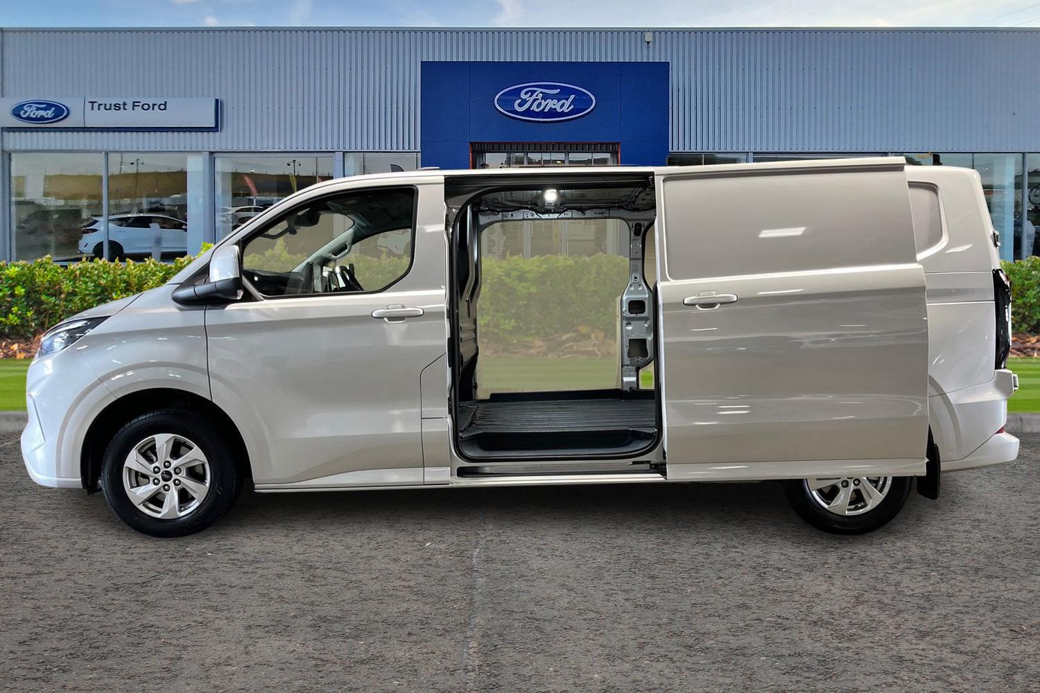 Ford TRANSIT CUSTOM Photo 4