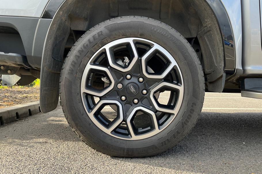 Used FORD RANGER LV25MXU 24