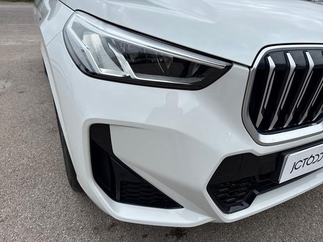 BMW X1 Photo 31