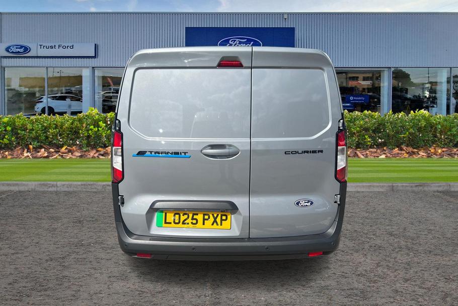 Used Ford E-TRANSIT COURIER LO25PXP 13