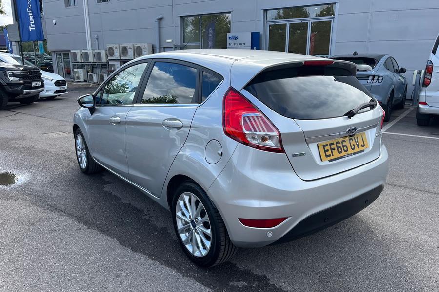 Ford FIESTA Photo autoimg-6b0835723fba70f7cb877e82caa6ab79c1fb658d.jpg