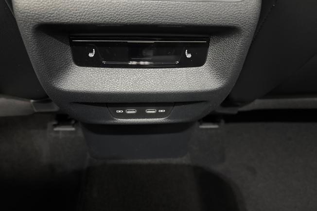 VOLKSWAGEN  Tiguan  Photo 34