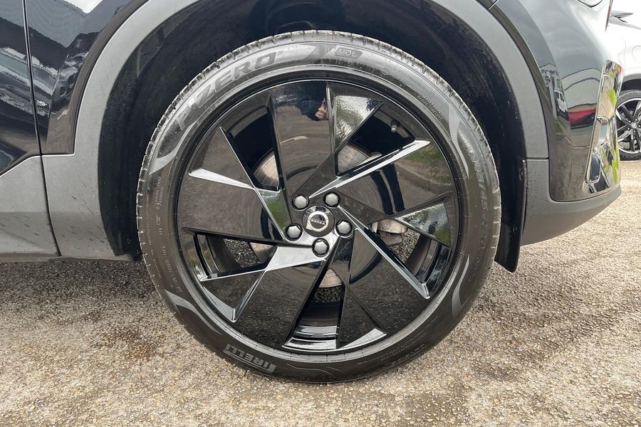 Volvo XC40 Photo autoimg-6b0897a8806b0c41f25c78d0287289c979d511f3.jpg