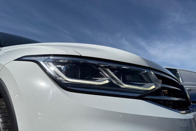VOLKSWAGEN Tiguan Photo 19