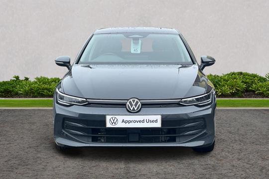 Volkswagen Golf Photo autoimg-6b0fadd39ba32229c3768de1b782dd9c33a83bb2.jpg