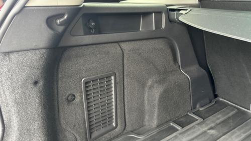 Land Rover Discovery Sport Photo autoimg-6b129bcc8725ba949e1c561cb3687c00cadeaa2e.jpg